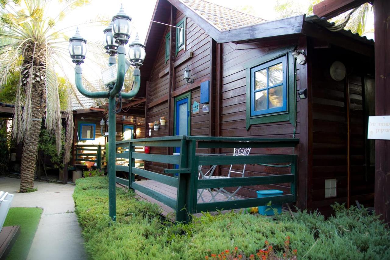 Family Cabin Menahemya Exterior photo